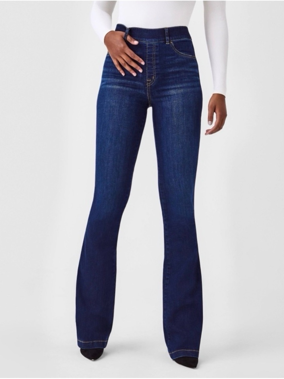 SPANX Clean Indigo Dark Blue Bootcut Denim Stretch Flare Pull on Jeans Sz M Tall